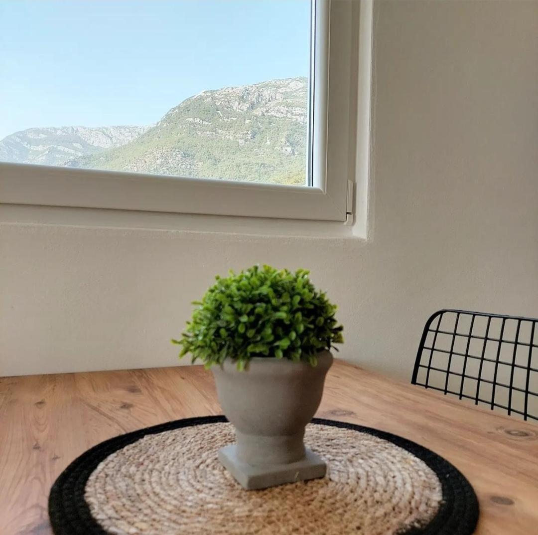 Apartmani.Sutomore Exteriör bild
