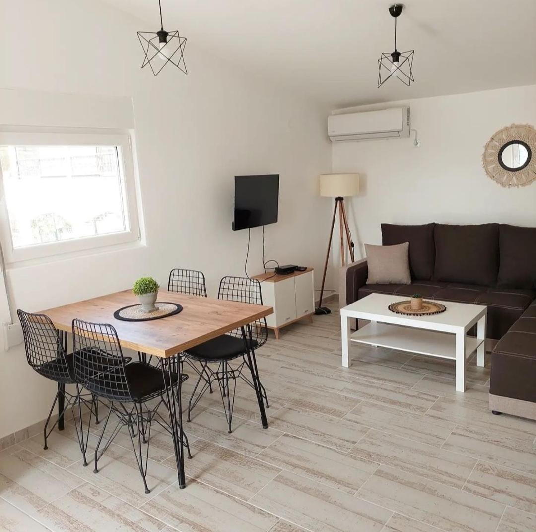 Apartmani.Sutomore Exteriör bild